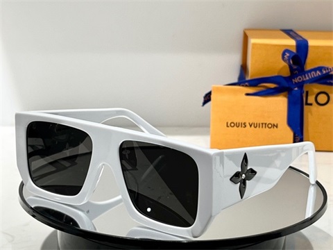 LV sunglass-667